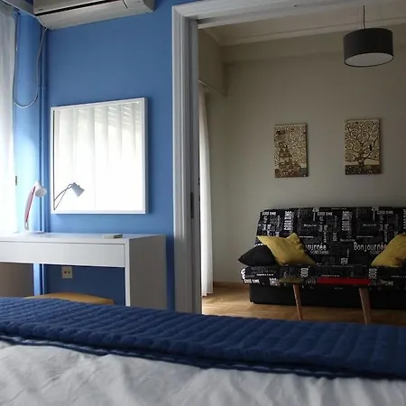 Apartment Cheery In The Center Of