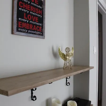 Apartment Cheery In The Center Of