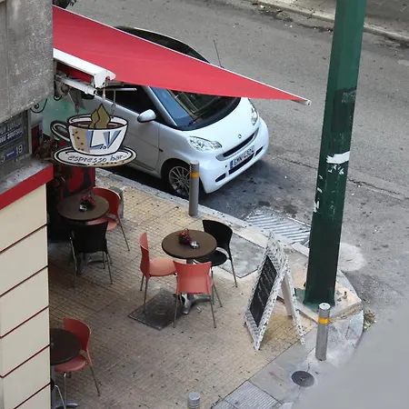 Apartment Cheery In The Center Of Athens